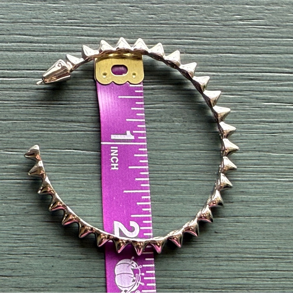 Eddie Borgo Cone Hoops Earrings Silver Spikes - Picture 7 of 7